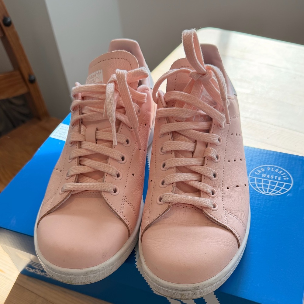 Adidas Women's Soft Pink Sneakers
